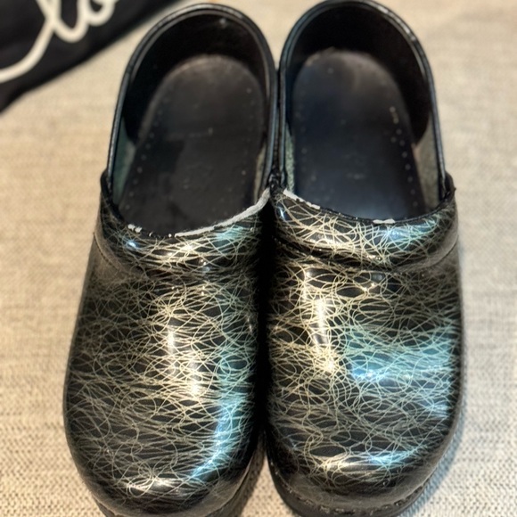 Dansko Clog Swirl black leather patent Size 37 - Picture 11 of 11